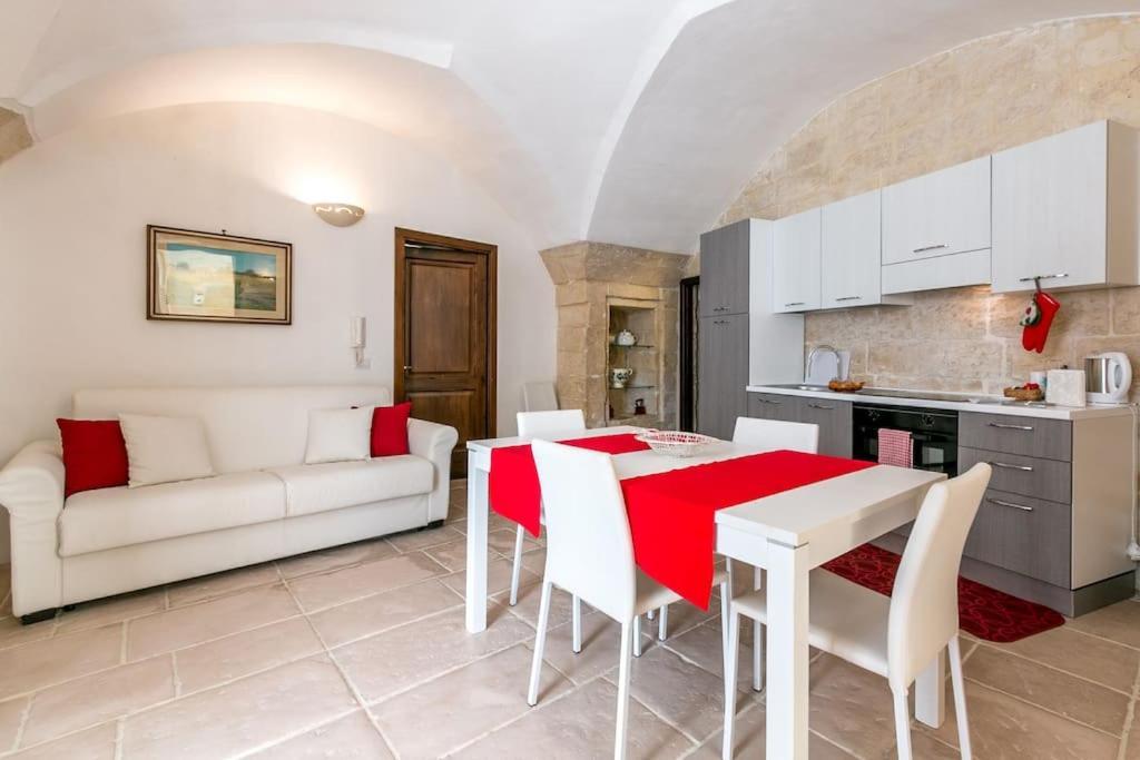 Dimora Del '500 In Zona Santa Croce Lägenhet Lecce Exteriör bild