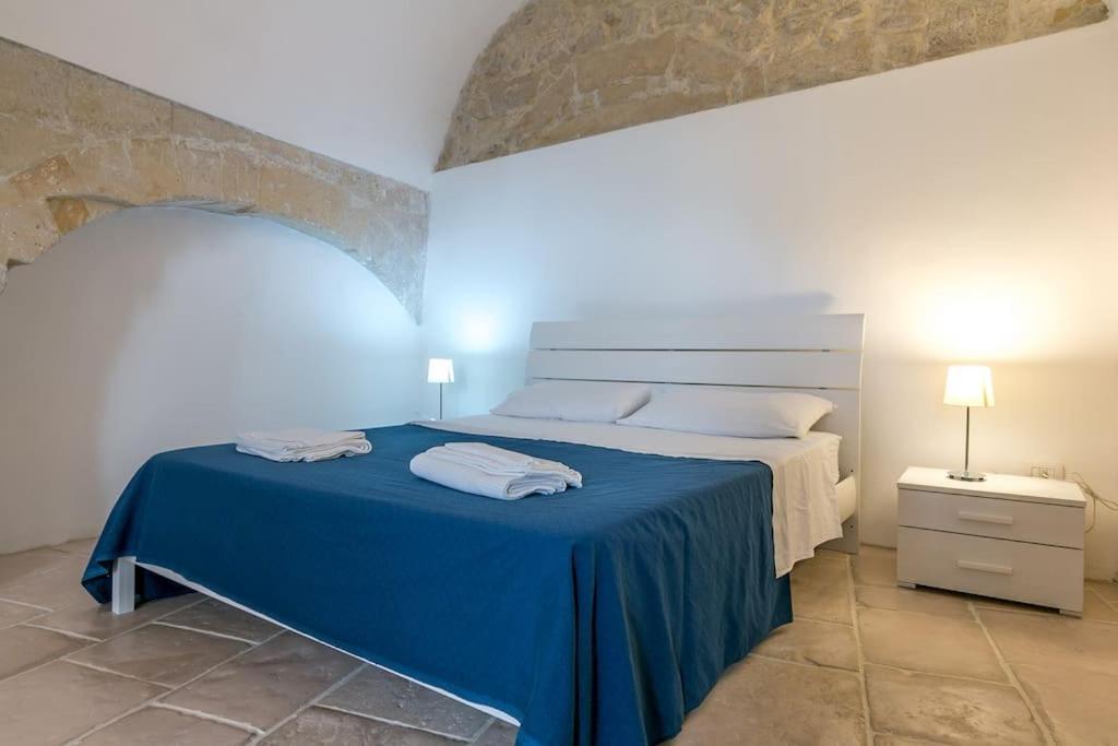Dimora Del '500 In Zona Santa Croce Lägenhet Lecce Exteriör bild